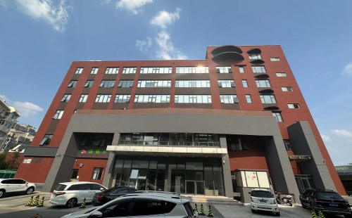 雨虹秀时代中心外观图